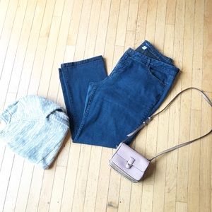 Style & Co woman’s boot cut jeans, size 22W